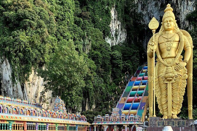 Shore Excursion: Putrajaya And Batu Caves City Tour - Discovering Batu Caves: A Limestone Marvel