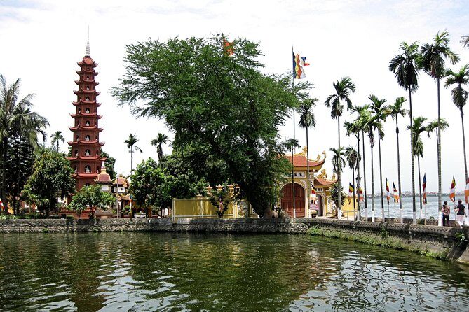 Shore Excursion: The Beauty of Hanoi City from Halong Cruise Port - Old Quarter: The Vibrant Heart of Hanoi