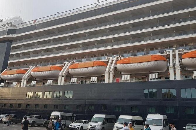 Shore Excursion: TIEN SA or CHAN MAY Port :Hue City Tour,Perfume River,King Tomb - What Does the Tour Include and What to Expect?