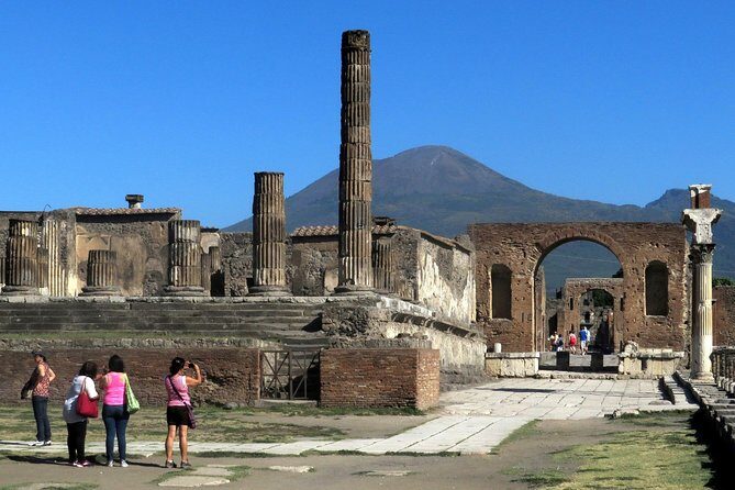 Shore Excursions: explore the Ancient city of Pompeii from Naples - What Reviewers Say: Authentic Perspectives