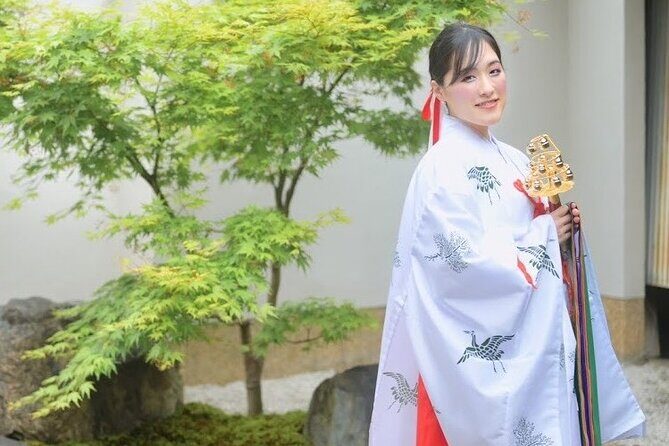 Shrine Maiden Ceremonial Dance Experience in Tokyo Asakusa - An In-Depth Look at the Shrine Maiden Dance Experience