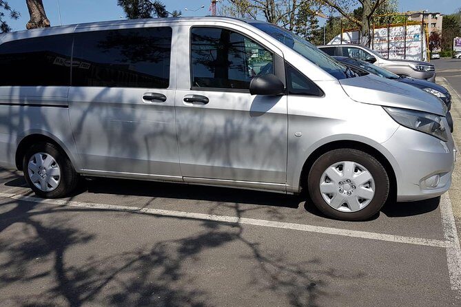 Shuttle Arrival Transfer from Paris Airport to Hotel/ Apartment - Shuttle Arrival Transfer from Paris Airport to Hotel/Apartment: A Complete Review