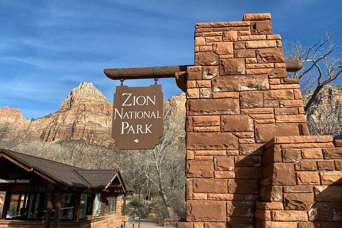 Shuttle between Las Vegas, Bryce Canyon, Zion National Park and St George - Is This Shuttle Right for You?
