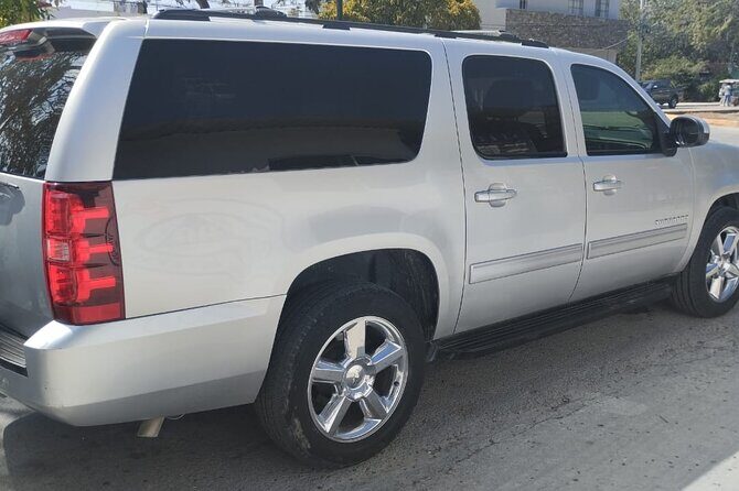 Shuttle Service Cancun Airport Hotel Zone 1 to 6 Persons - An In-Depth Look at the Service