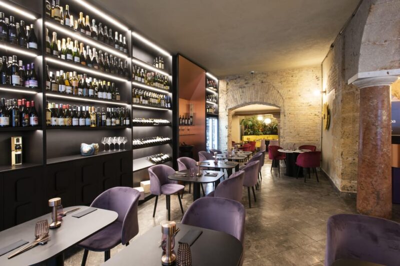 Sicilian wine tasting and hors d'oeuvres in an 18th century palace - Key Points