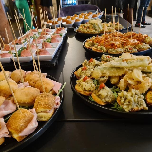 Sicilian wine tasting and hors d'oeuvres in an 18th century palace - Authenticity & Value