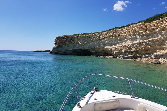 Sicily Boats Avola: Plemmirio boat tour 4 people 4 hours - Exploring the Sicilian Coast: What to Expect