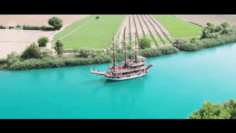 Side: Dolphin Island Boat Tour : A Seaside Adventure - The Itinerary in Detail