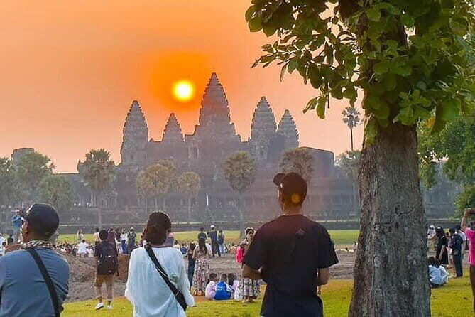 Siem Reap: 3-Day Angkor Wat and Tonle Sap Lake Tour - Key Points
