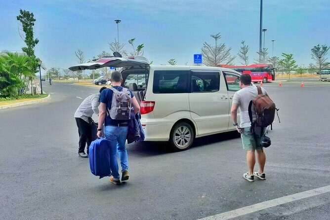 Siem Reap Airport (SAI) Sharing or Private Pickup and Transfers - Key Points