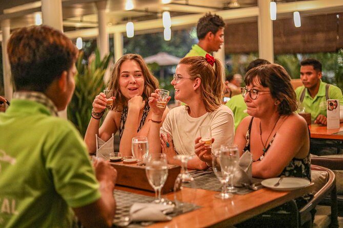 Siem Reap Evening Foodie Vespa Tour - Who is this tour perfect for?