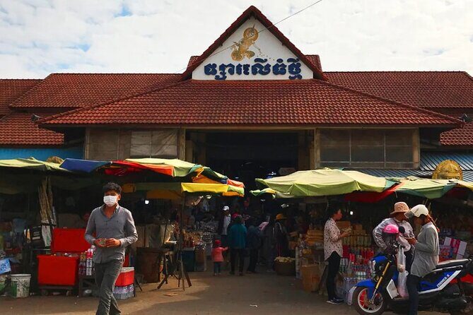 Siem Reap Phsar Leu Thom Thmey Local Market Tour - Exploring Siem Reap Phsar Leu Thom Thmey Local Market Tour