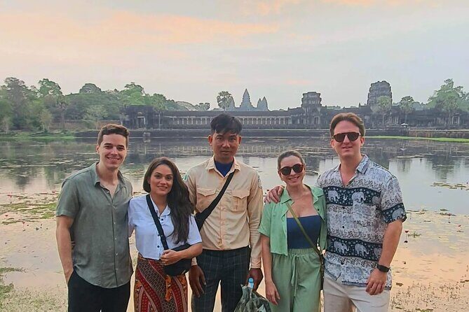 Siem Reap Shared Full-Day Guided Tour of Angkor Temples - An In-Depth Look at the Tour Experience