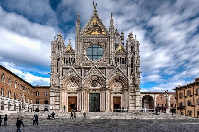 Siena and Chianti Wineries Excursion by Private Luxury Van from Florence - An In-Depth Look at the Siena and Chianti Wineries Excursion