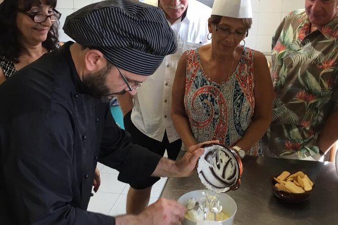 Siena countryside: cooking class in an exclusive estate - An Authentic Tuscan Cooking Experience in the Siena Countryside