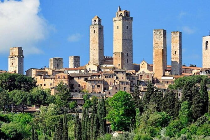 Siena Monteriggioni San Gimignano with Lunch&WineTasting Fullday from Florence - The Value of the Tour