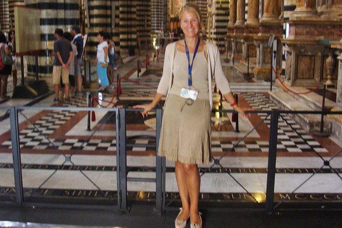 Siena private guided tour for families - Piazza del Campo — The Heart of Siena