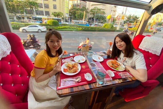 Sightseeing Bus Tour with Michelin Star Menus from Bangkok - The Food and Drink: A Gastronomic Adventure on Wheels