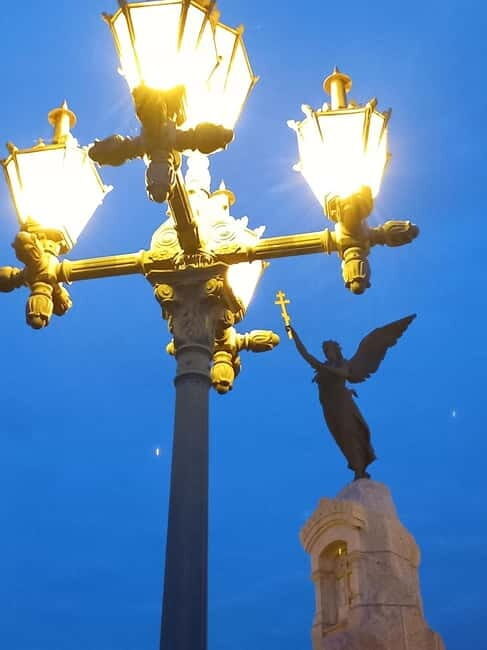 Sightseeing tour "Around Tallinn in 3 hours" - Key Points