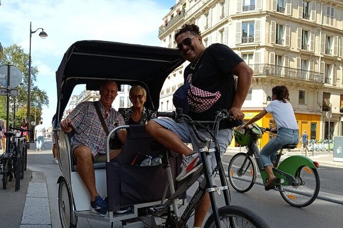 Sightseeing tour of most iconic parisian monuments (rickshaw) - The Practical Side: What to Expect