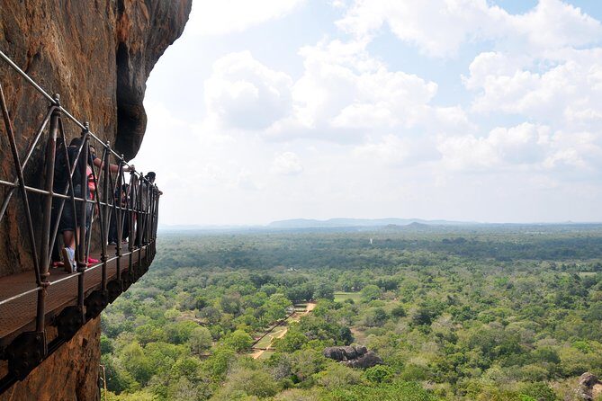 Sigiriya and Dambulla Cave from Kalutara - Final Words