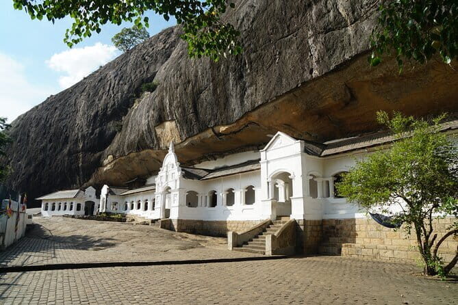 Sigiriya and Dambulla Cave Temple - An In-Depth Look at the Tour Experience