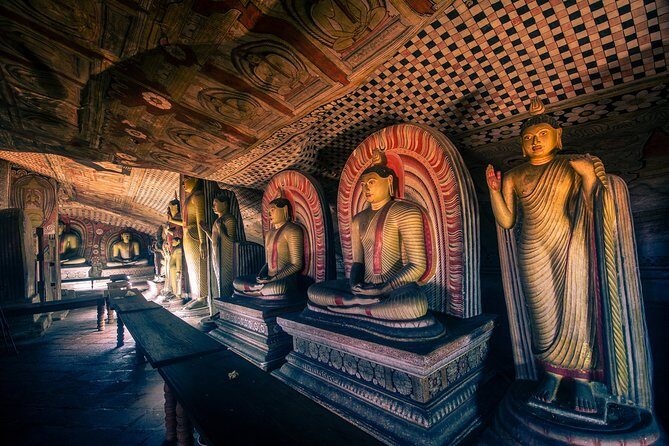 Sigiriya and Dambulla from Dambulla - The Sum Up
