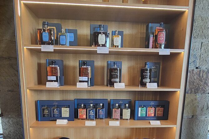 Signature Whisky Tour - Hobart & SE Tasmania - Midday Pause: Old Kempton Distillery