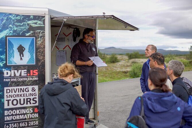 Silfra: Diving Between Tectonic Plates and Pick Up from Reykjavik - A Deep Dive into the Experience