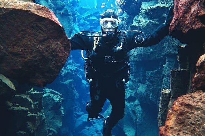 Silfra: Diving Between Tectonic Plates and Pick Up from Reykjavik - Who Should Consider This Tour?