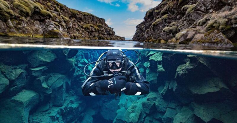 Silfra: Diving Between Tectonic Plates - Key Points