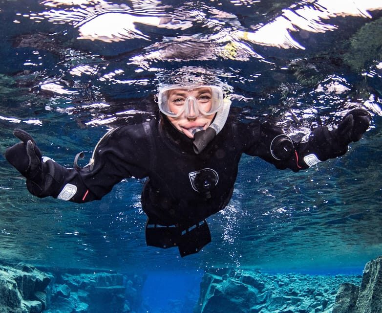 Silfra: Snorkeling Tour Between Tectonic Plates - The Guides Make the Difference