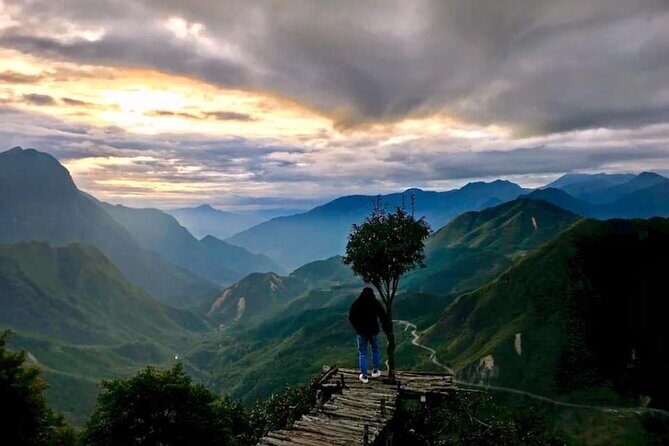 Silver and Love Waterfall, Lonely Tree Private Tour By Car - Exploring the Silver and Love Waterfall, Lonely Tree Private Tour in Sapa—A Practical, Authentic Guide