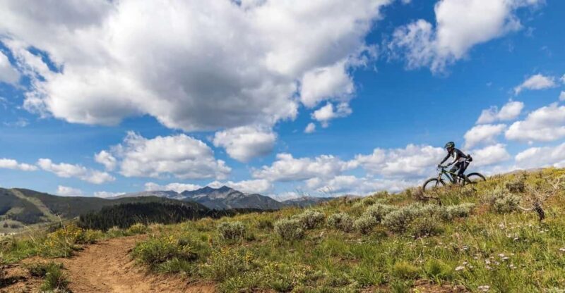 Silverthorne: Mountain Bike Ride Salt Lick Trails - The Finish Line and Post-Ride Brews