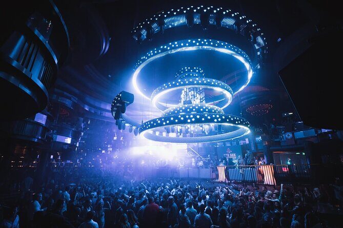 Sin City Party Bus Club Crawl - Key Points