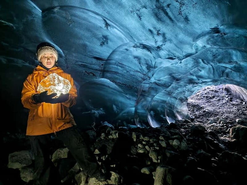 Sindris Ice Cave Photography Tour: A Locals Perspective - Who Would Love This Tour?