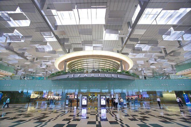 Singapore Airport: Shared Arrival or Departure Car Transfer - The Experience: What to Expect