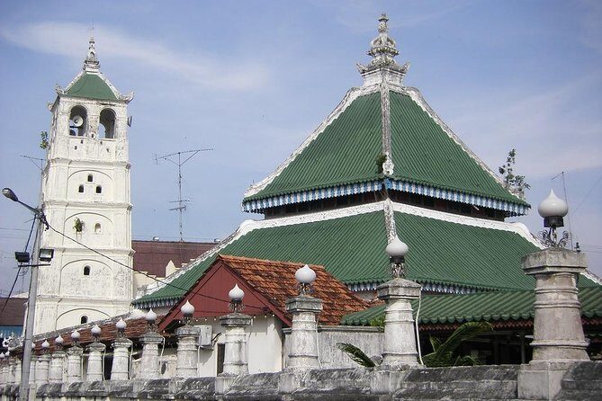 Singapore City To Kuala Lumpur City En-route Malacca Heritage Tour - The Real Benefits for Travelers