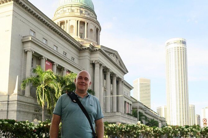 Singapore Group History & Culture Walking Tour - Iconic Views and Reflection: Merlion Park & Esplanade Park