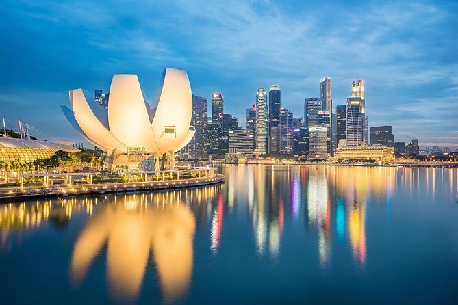 Singapore Night Tour with a Local: Private & 100% Personalized - The Itinerary: What’s Included and How It Unfolds