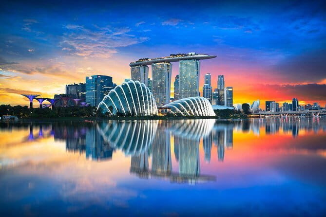 Singapore: Private Customized Night Tour with driver - FAQs