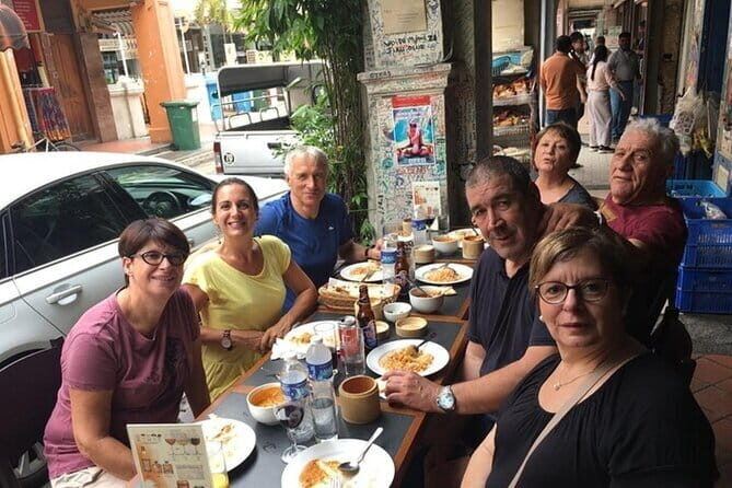 Singapore Private Street Food Walking Tour With A Licensed Guide - The Review from Past Participants