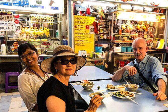 Singapore Street Food Tour with a Local: A Feast for Foodies 100% Personalized - Discovering Singapore’s Street Food Scene