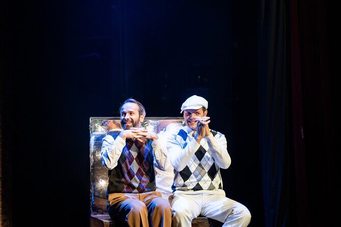 Singin' in the Rain Musical in Hybernia Theatre - The Itinerary in Detail