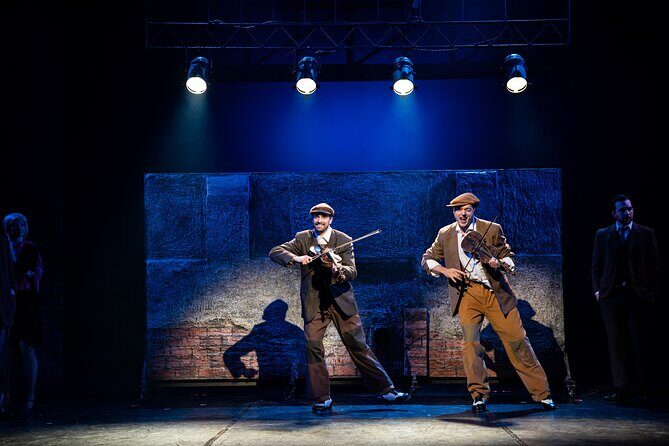 Singin' in the Rain Musical in Hybernia Theatre - The Price and Value