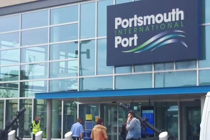 Single - Return Private Transfer London or LHR Airport to Portsmouth Cruise Port - Key Points