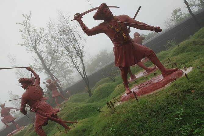 Sinhagad Fort Trip (Guided Half Day Sightseeing Tour) - The Itinerary in Detail