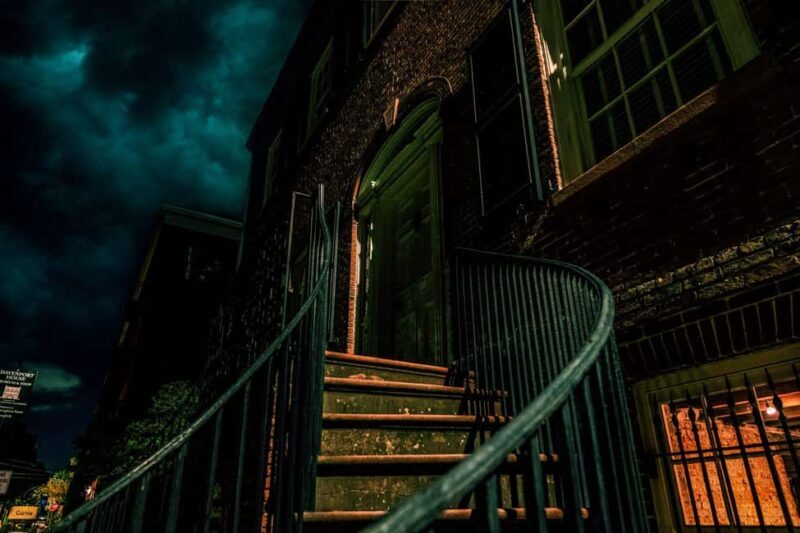 Sinister Sins & Shadows: A Savannah Ghost Tour - The Value and Considerations