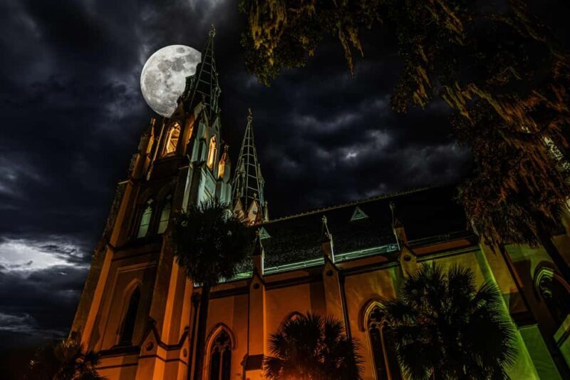 Sinister Sins & Shadows: A Savannah Ghost Tour - FAQ