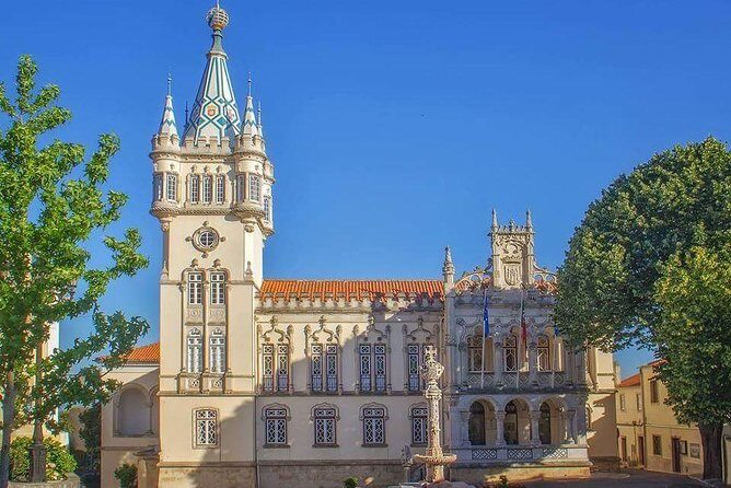 Sintra And Cascais Full-Day Tour with Local Guide - Who Will Love This Tour?